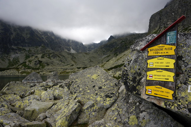 batizovske pleso slovakia high tatras